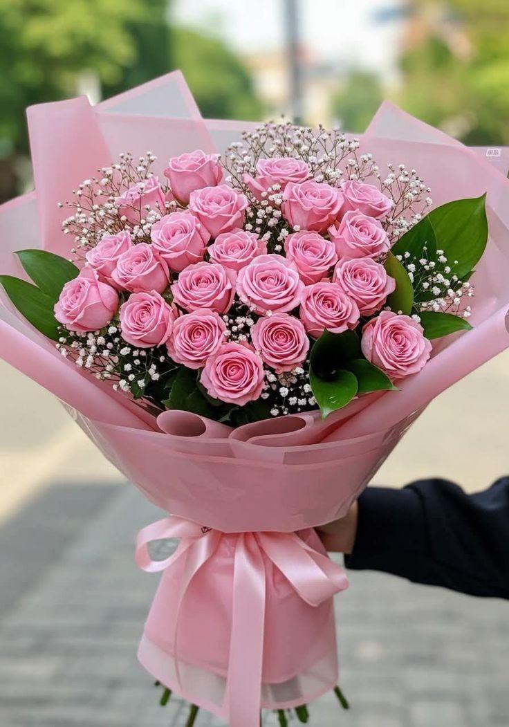 Corporate meeting room with carefully timed floral arrangements that maintain elegance throughout business hours